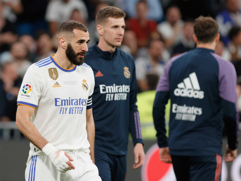 本泽马沙特之旅受挫,球迷反目冠以失败之子辱名 本泽马沙特之旅受挫,球迷反目冠以失败之子辱名